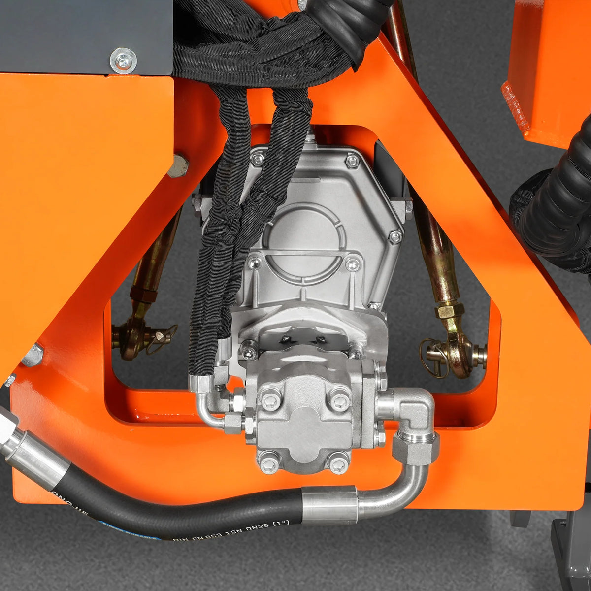 MechMaxx 31.5" Remote Control Operation, Maximum Reach 11'2", 3-Point Boom Mower, 20-55HP, ERM80 - view 7