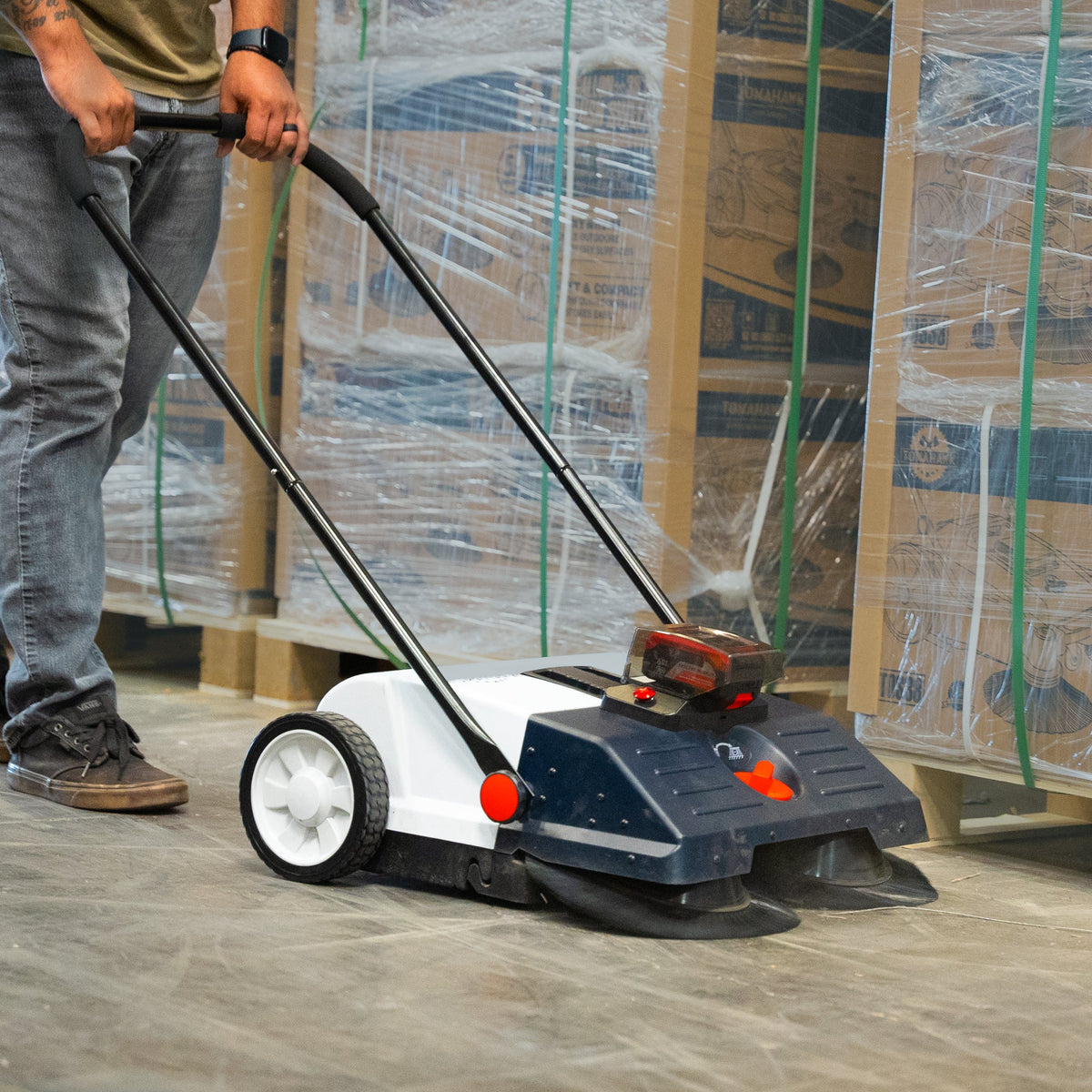 22" Battery Powered Push Sweeper With Double Brush System 18V Lithium-Ion - view 3