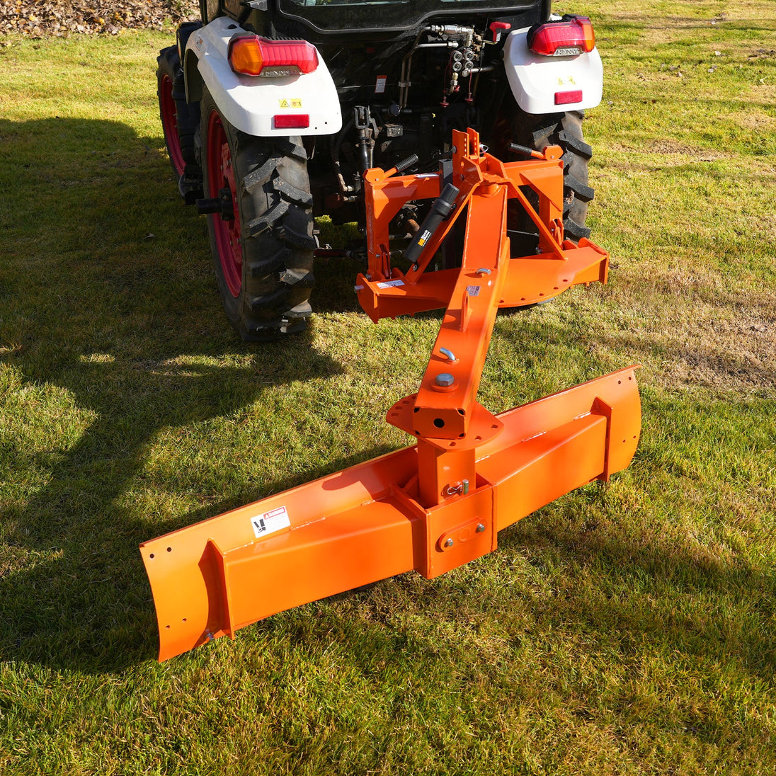 MechMaxx 72" Heavy Duty 6-Way Rear Blade 3 Point Hitch Tractor Attachment, RB72SE - view 6