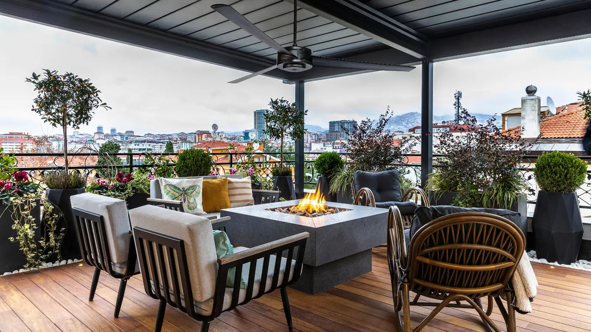 MacroAir Lincoln Street 3 outdoor covered patio