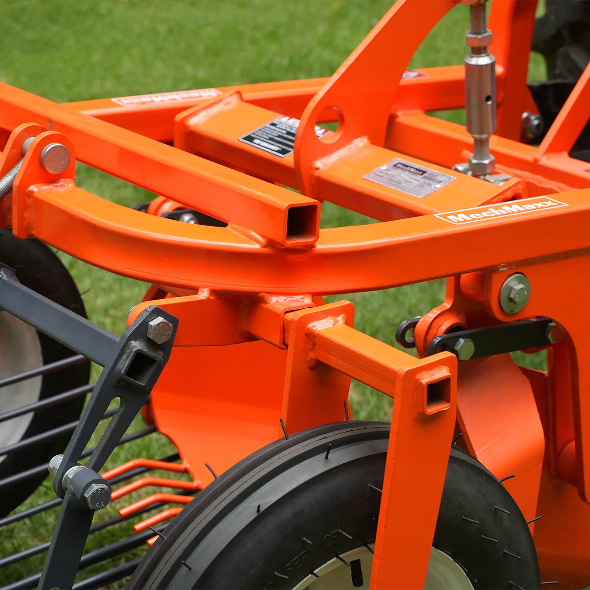 MechMaxx 3 Point One Row Potato Harvester Potato Digger Picker PTO Driven, PH19 - view 6