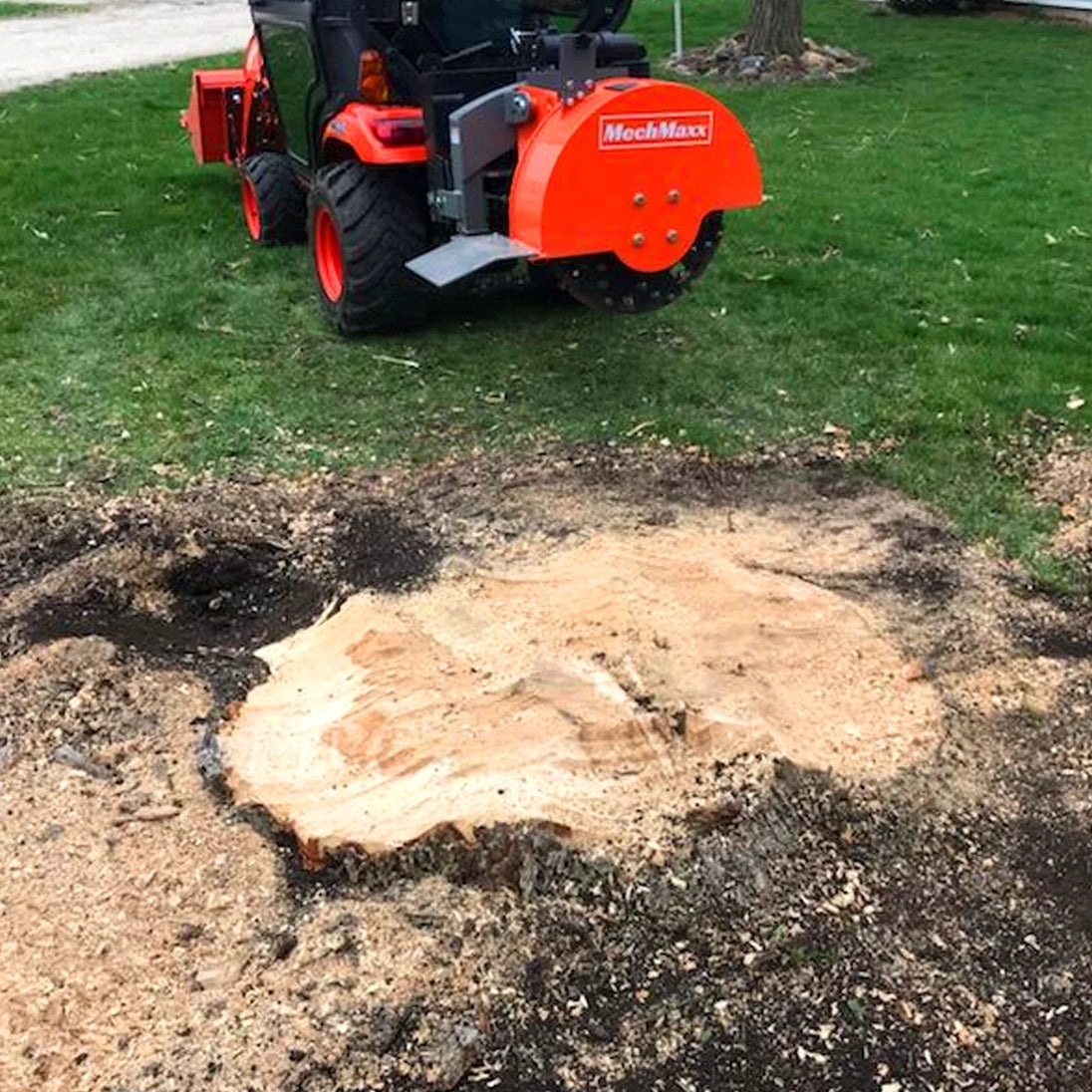 MechMaxx 3-Point PTO Stump Grinder with 34 Carbide Teeth (PTO Shaft Included with Slip Clutch), for 15-45HP Tractor, SG24 - view 5
