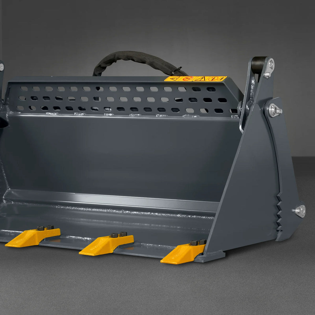 MechMaxx 44" 4-in-1 Combo Bucket — Mini Skid Steer Attachment