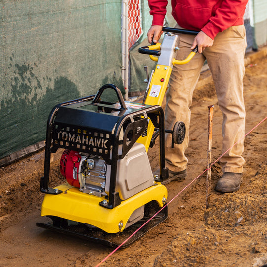 Tomahawk 6.5 HP Honda Reverse Hydraulic Plate Compactor for Soil, Aggregate, Cohesive Compaction - view 2