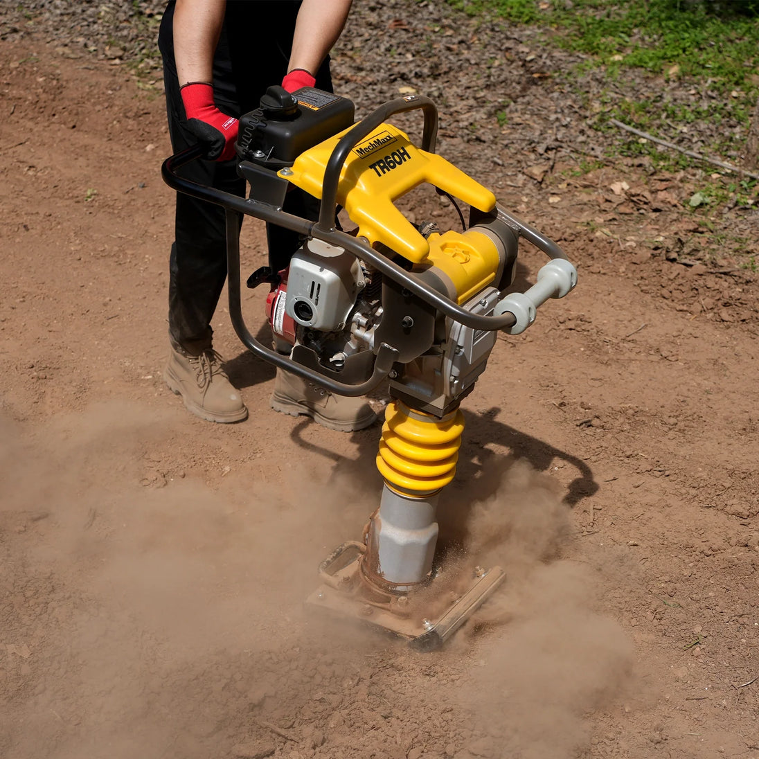 MechMaxx Honda GX100 Tamping Rammer with Wheel Kit, 2250 lb Impact Force Jumping Jack Tamper Compactor for Soil, Gravel, Backfill and Foundation, TR60H - view 3