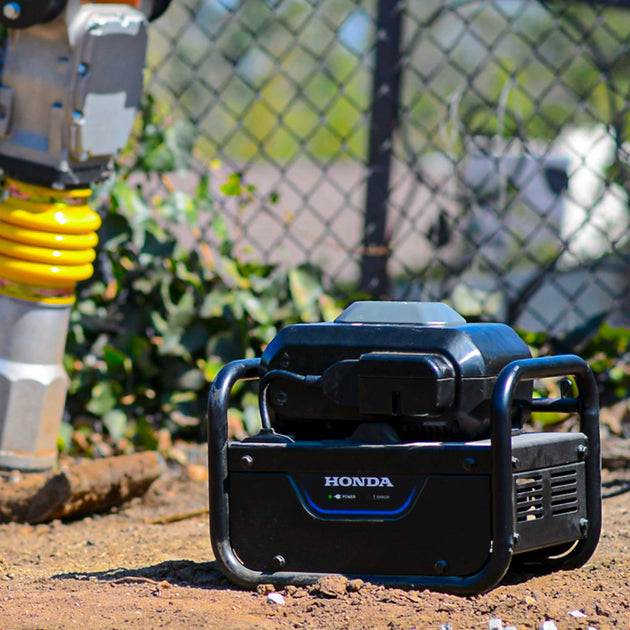 2.4 HP Battery Powered Vibratory Rammer Tamper Compactor with Honda GXE2.0S Motor - view 2