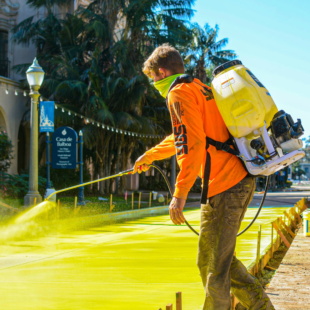 6.5 Gallon Backpack Concrete Sprayer .5 GPM Gas Finishing Tool for Cement Sealant Curing Stain - view 10