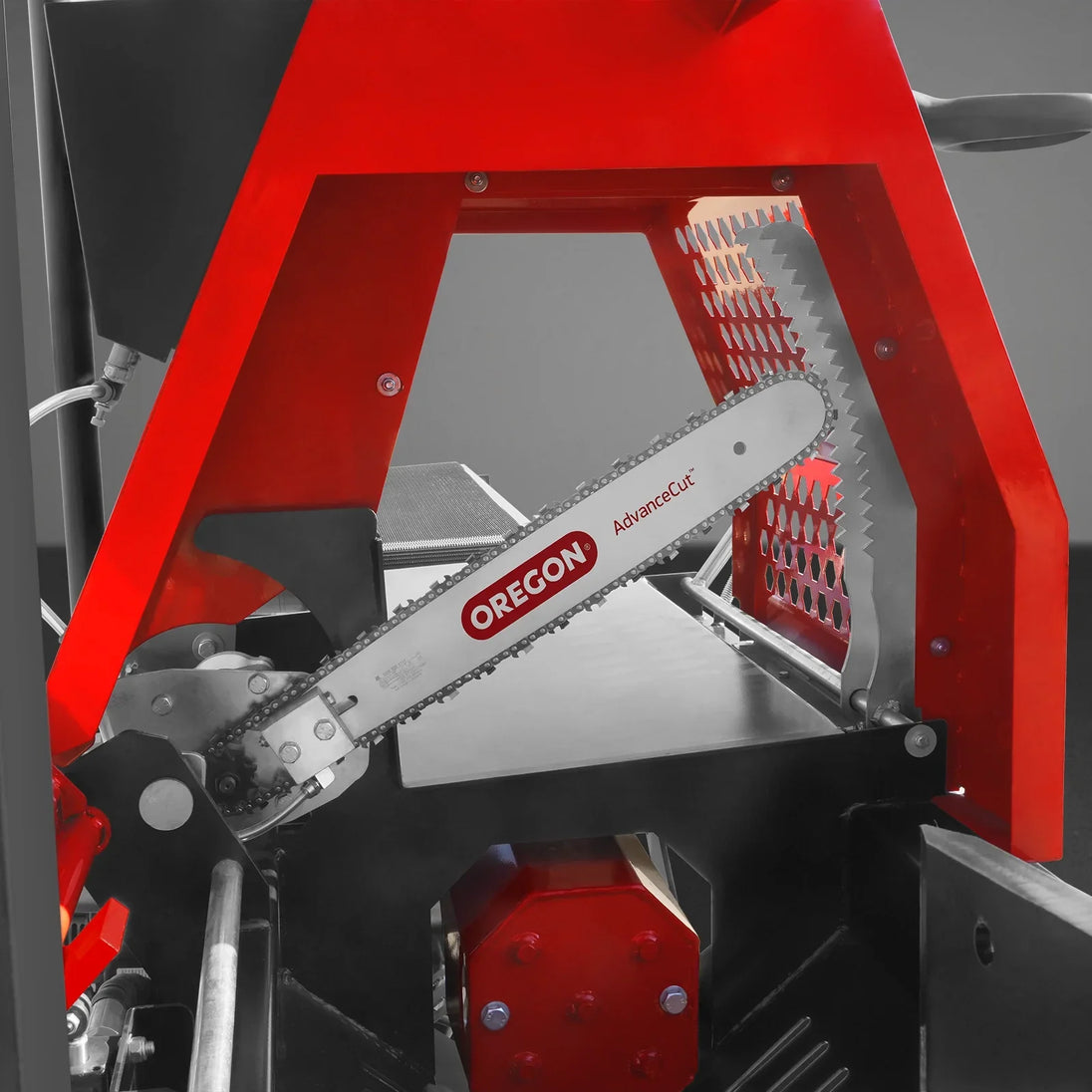 MechMaxx Honda GX390 Engine Firewood Log Splitter Processor with Conveyor, 20ton Splitting Force 22.5" x 15" Log Capacity, 18" Chainsaw, HLS20 - view 4