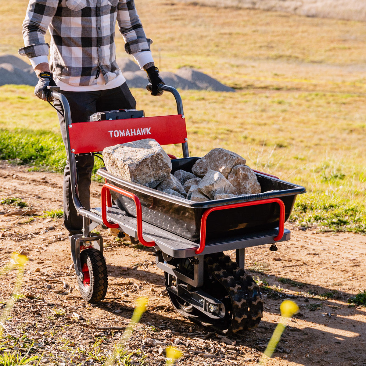Tomahawk Electric Track Cart 330 lbs Load Capacity Battery Powered Utility Cart with Rubber Tread - view 3