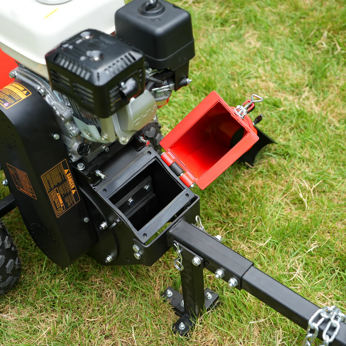 MechMaxx 4" Wood Chipper — Honda GX200 Gas Engine