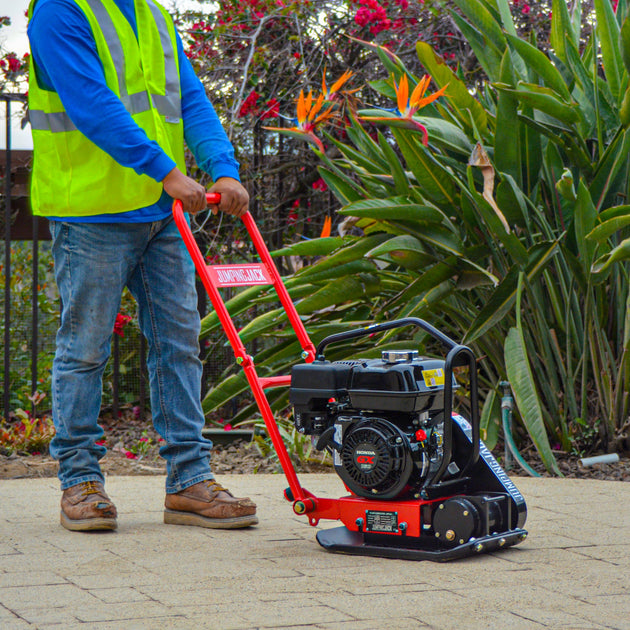5.5 HP Honda Vibratory Plate Compactor for Soil Compaction Tamper 3 Year Warranty - view 2
