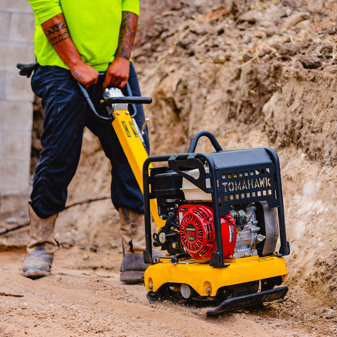 5.5 HP Honda Reverse Plate Compactor 19x14 Plate for Asphalt, Aggregate, Cohesive Soil Compaction - view 9