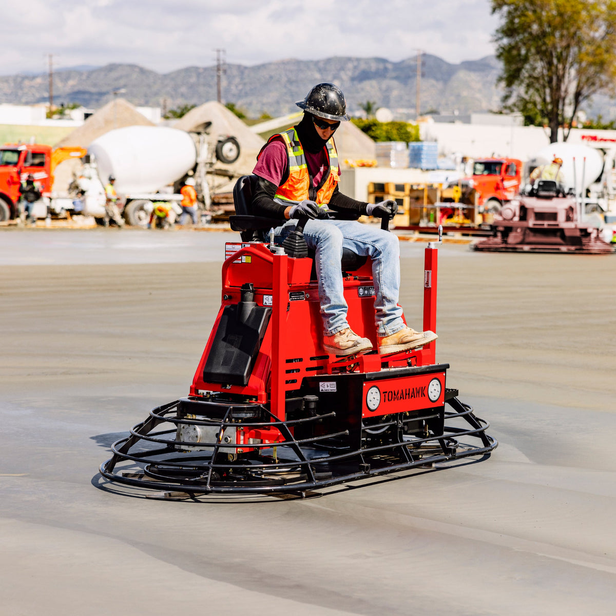 8 Foot Ride-On Concrete Power Trowel with 35HP Vanguard Engine - view 3
