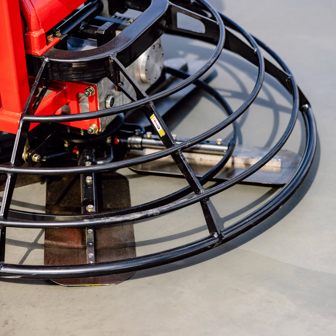 8 Foot Ride-On Concrete Power Trowel with 35HP Vanguard Engine - view 6