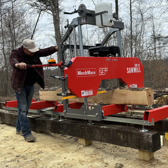 MechMaxx 26 inch Portable Sawmill SM-26 milling lumber