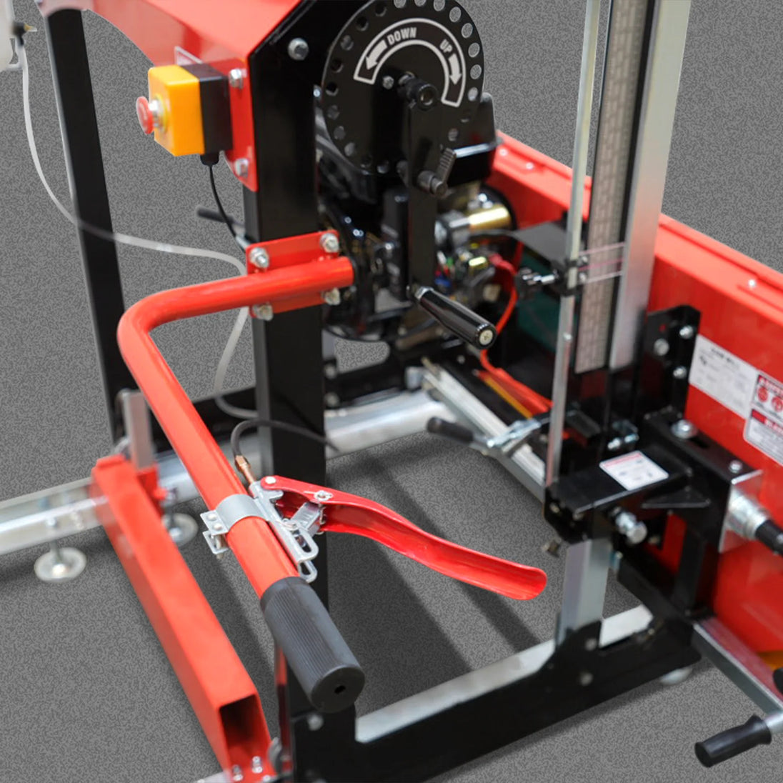 MechMaxx 32" Portable Sawmill — 459cc 15HP E-Start, SM-32