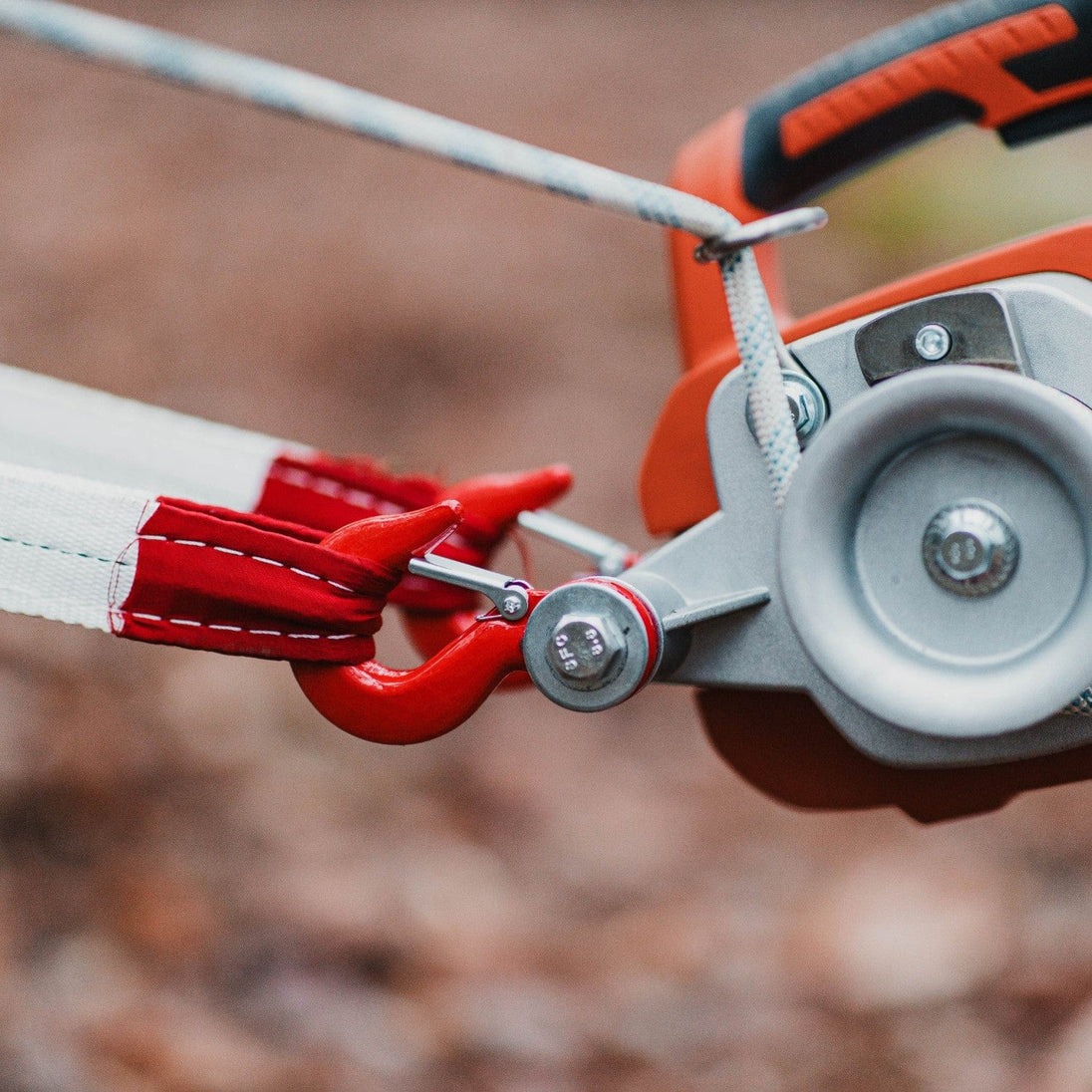 Capstan Rope 48V Electric Capstan Winch — Cordless Battery Powered Rope Winch ...